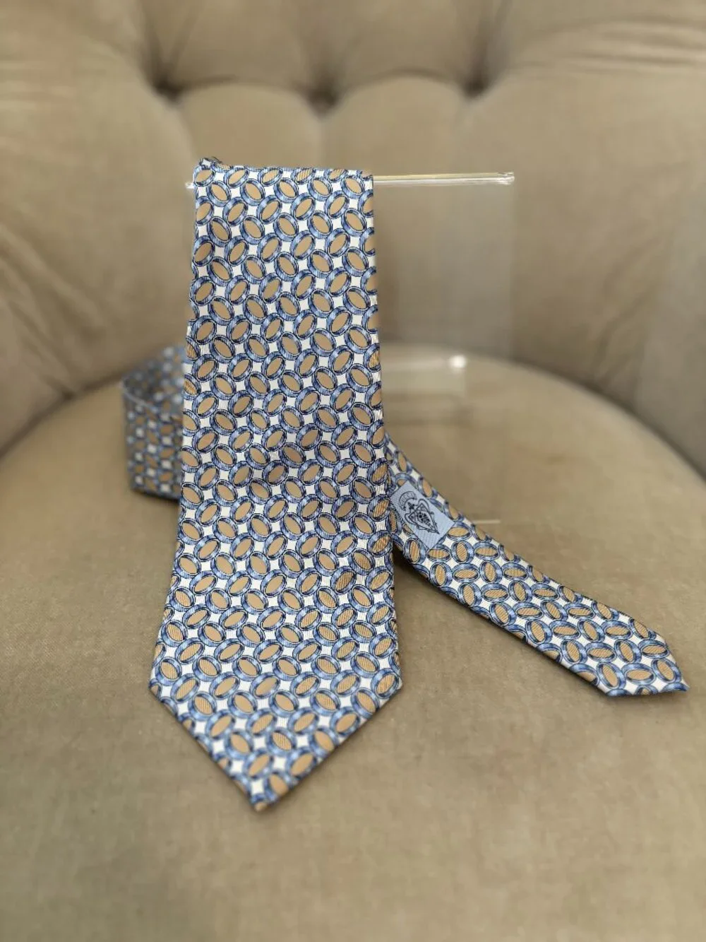 VTG Auth GUCCI ITALY Imperial Soldier Circa 1980's Men's Silk Tie...STUNNING